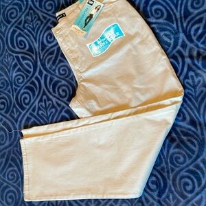 Lee Relaxed fit straight leg Size 10S NWT